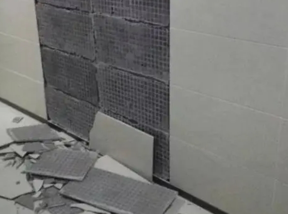 射阳瓷砖空鼓维修公司分享下射阳墙砖松动维修的知识